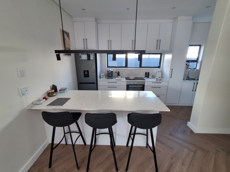 3 Bedroom Property for Sale in Sandown Western Cape